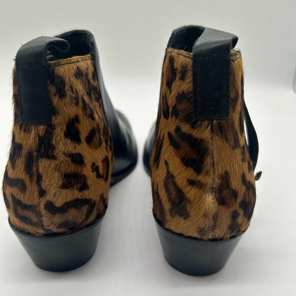 Journee Signature Boots Womens 5.5 Black Leather Shalece Ankle Leopard Print NEW - Picture 6 of 10